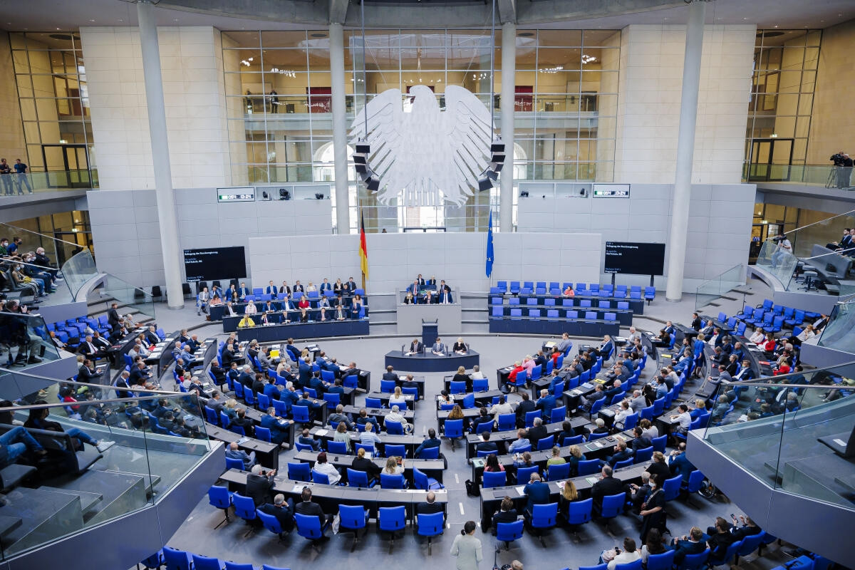 Im Bundestag wird der Haushaltsentwurf der Regierung debattiert