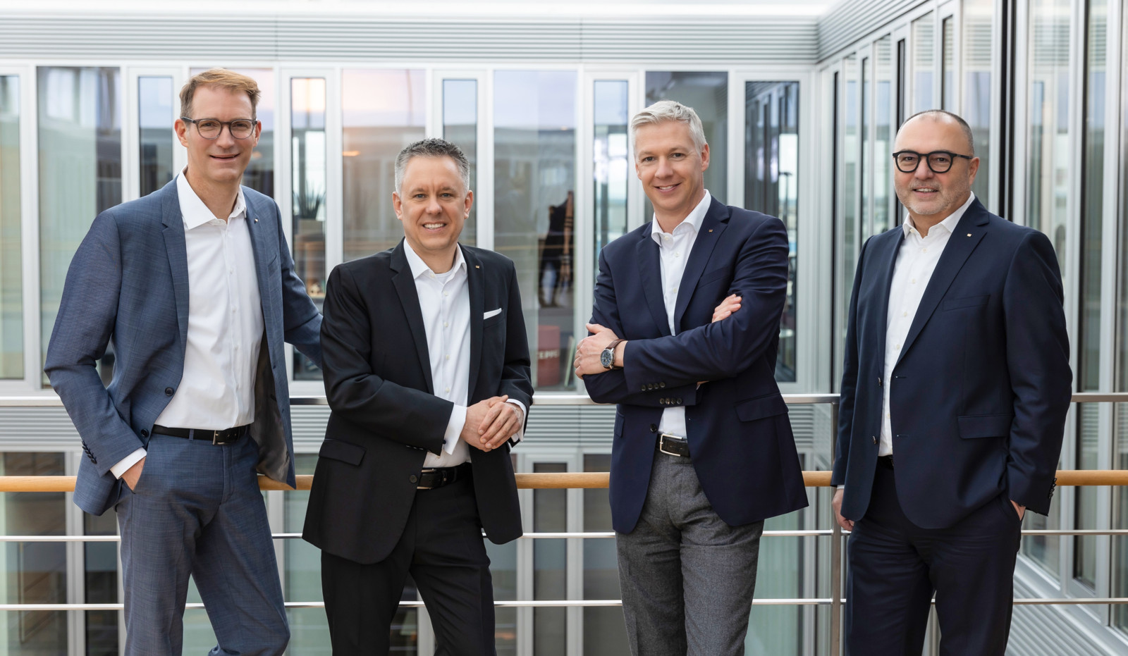 Die Geschäftsführung der Zeppelin Baumaschinen GmbH hat sich neu aufgestellt. Ihr gehören an (von links): Philip Wolters, Dr. Andreas Kamm, Fred Cordes und Thomas Weber. 