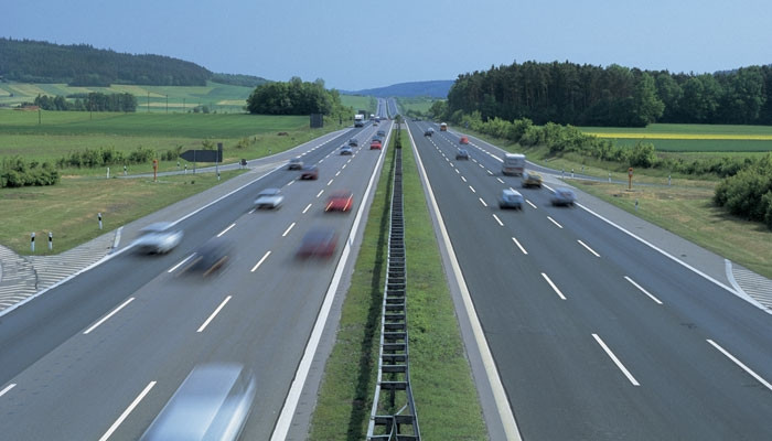 Das Nationalstrassennetz in der Schweiz soll instandgehalten und erweitert werden.