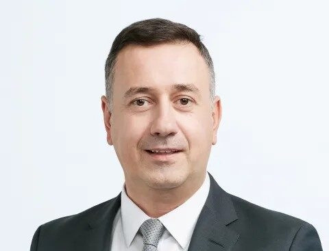 Miljan Gutovic wurde zum neuen CEO von Holcim ernannt.